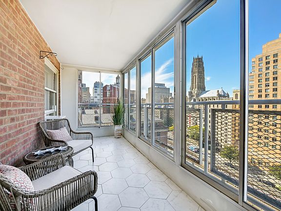 2nd image of 70 La Salle St APT 13H