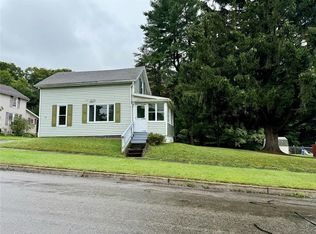 631 S Center St, Corry, PA 16407