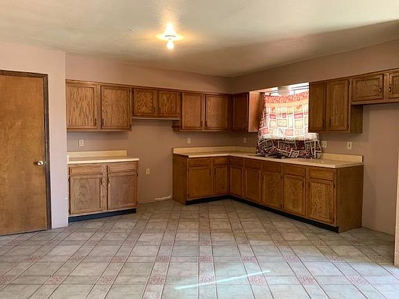 3rd image of 1295 Clint San Elizario Rd