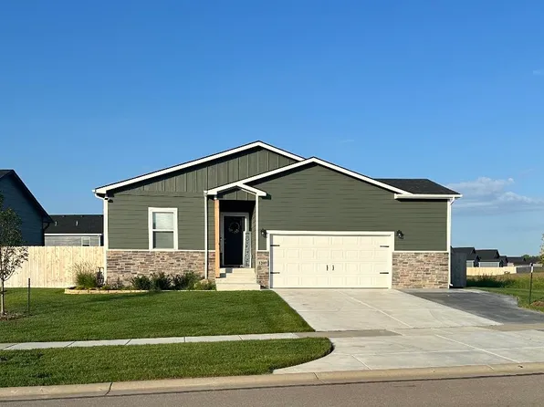 1209 S Gateway St, Wichita, KS 67230