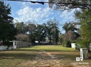 116 Pecan Ave, Fairhope, AL 36532