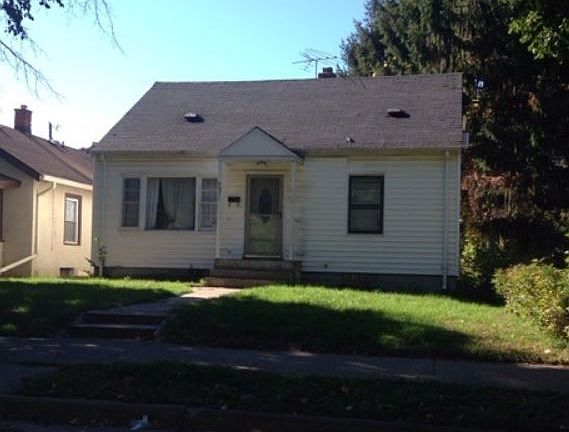3rd image of 4631 Aldrich Ave N