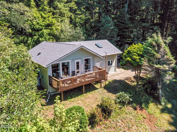 95475 Us Highway 101, Yachats, OR 97498