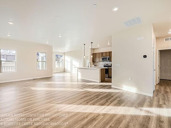 3rd image of 12900 Inca St