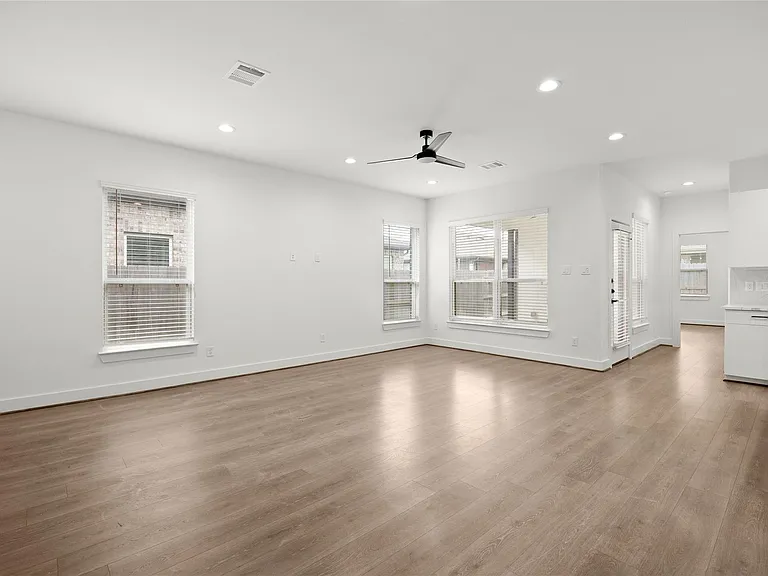 2752 Sunny Briar Dr — Photo 13