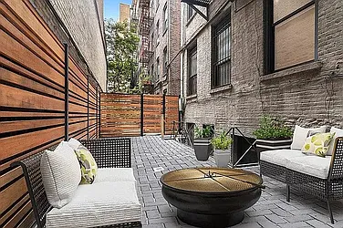 Rented by Current Real Estate Advisors