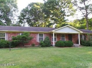 2620 Stephan Rd, Louisville, KY
