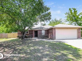 709 Allise Cir, Denton, TX 76209