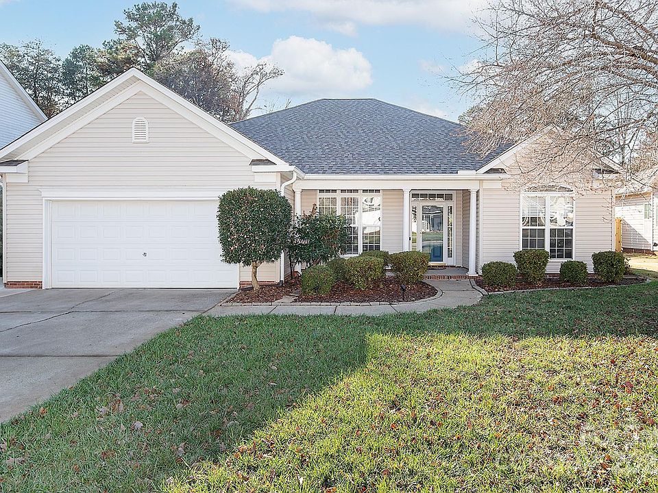 1st image of 7638 Sedgebrook Dr E