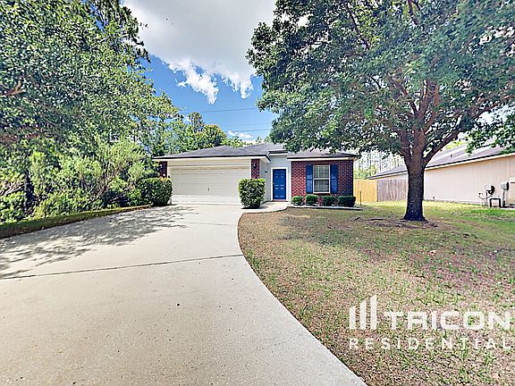 3rd image of 12447 Anarania Dr