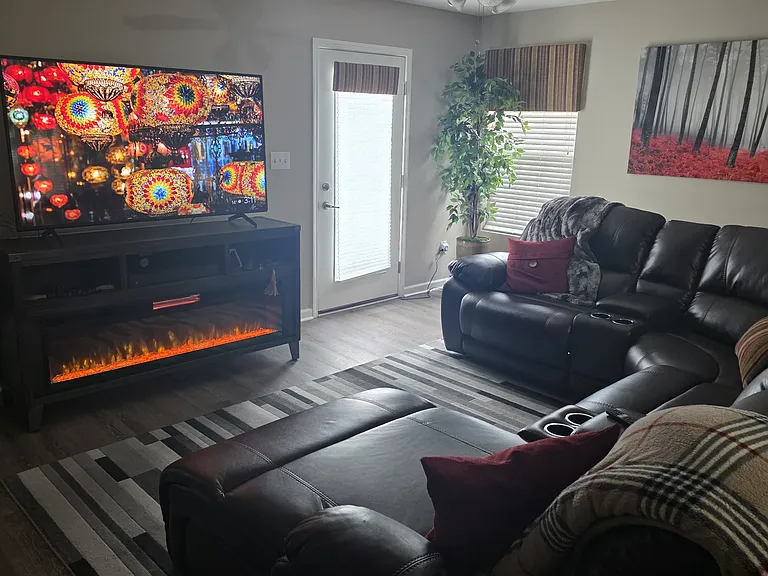 2592 Moray Pl — Photo 29
