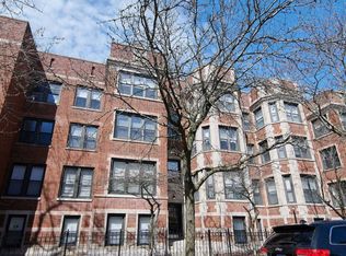 954 W Belle Plaine Ave APT 2E, Chicago, IL 60613
