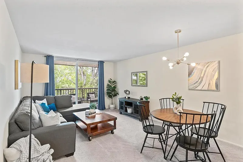 1 bed, 1.0 bath, 680 sqft, $1,800 — Photo 1