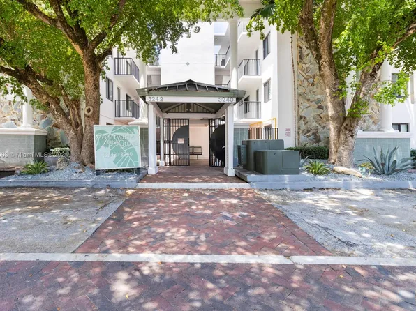 3240 Mary St APT S109, Miami, FL 33133