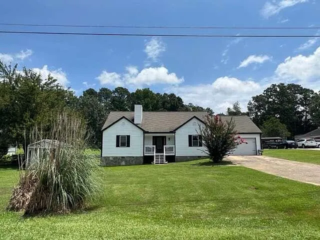 25 Louise Ln photo 1