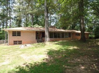 420 Larchmont Dr NW, Atlanta, GA 30318