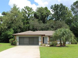 38 Douglas St, Homosassa, FL 34446