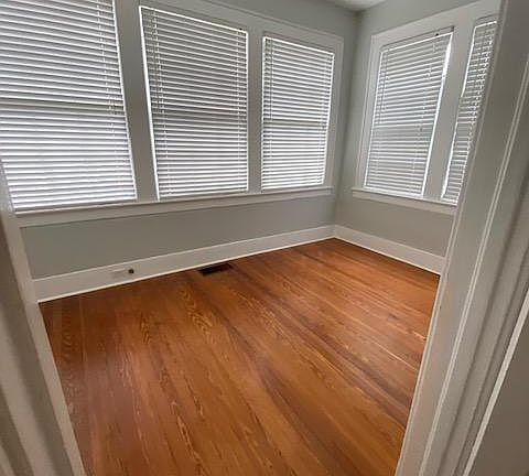 5th image of 2826 Saint Johns Ave #2
