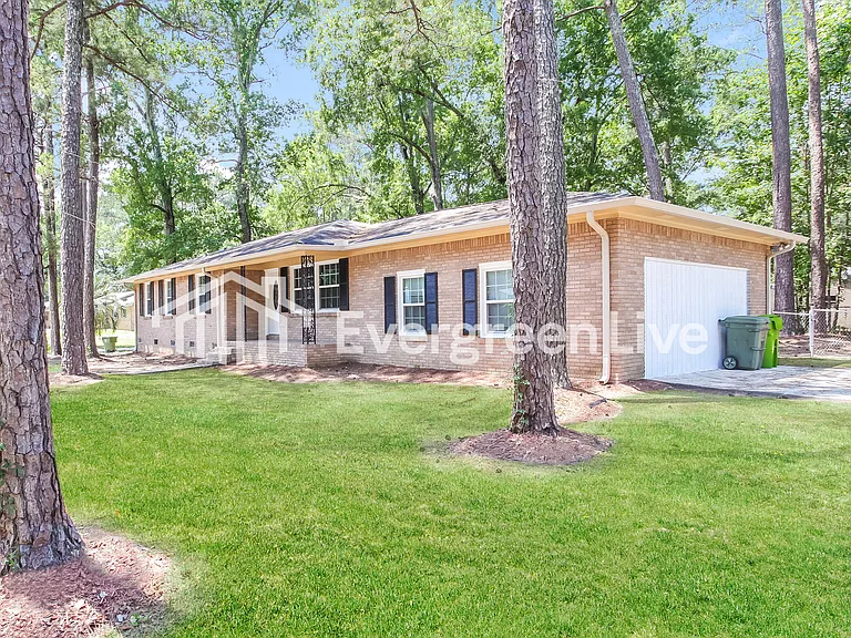 4725 Bonnie Forest Blvd — Photo 15