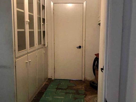 5th image of 2365 Teate Ave