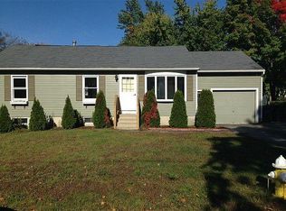 3 Essex St, Nashua, NH 03064
