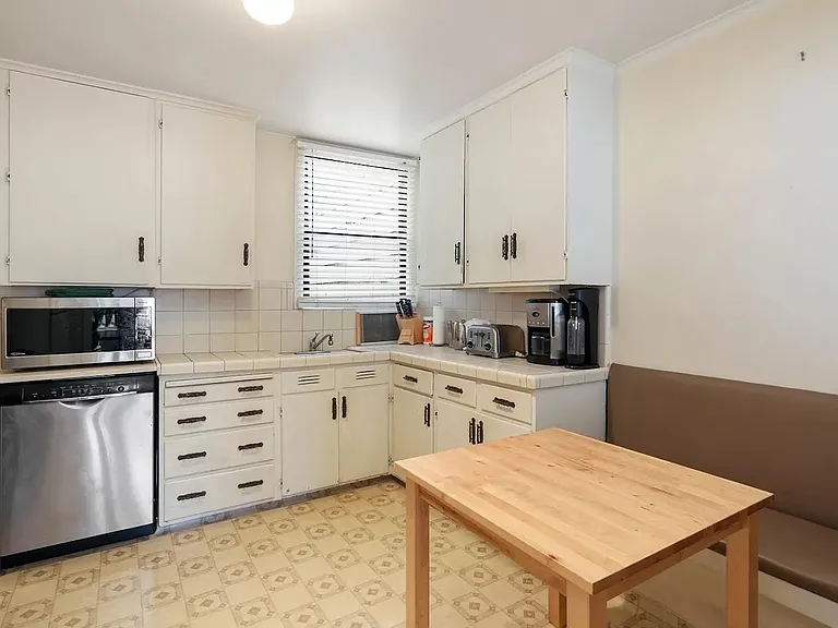 661 Guerrero St #661 — Photo 7