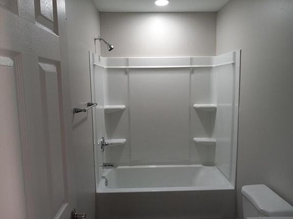 3rd image of 2401 Charles St #14