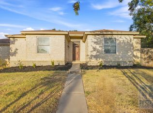 2305 Stratford Dr, Round Rock, TX 78664