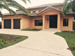 1908 NE 118th Rd, North Miami, FL 33181