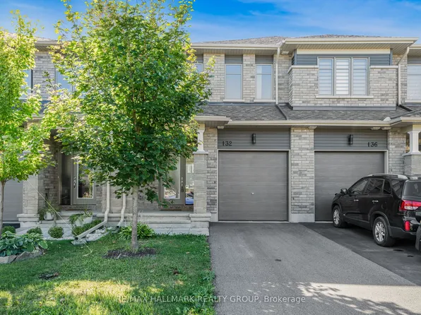 132 Turquoise St, Clarence Rockland, ON K4K 0L6