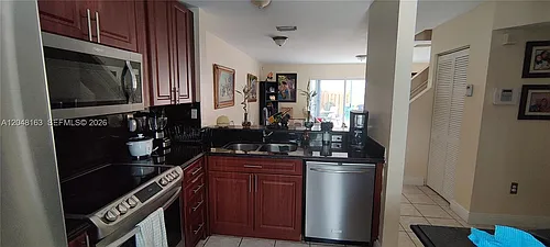 14063 SW 177th St Photo 1