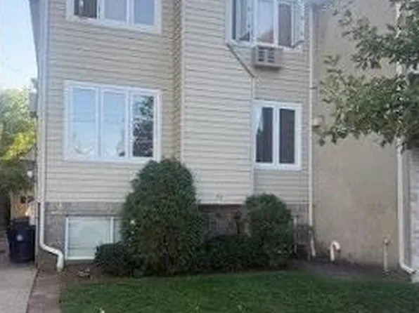 74 Jefferson Ave, Staten Island, NY 10306
