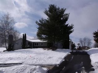 1921 Draper St, Baraboo, WI 53913