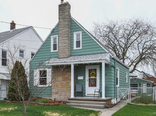 2733 Woodlawn Ave, Niagara Falls, NY 14301