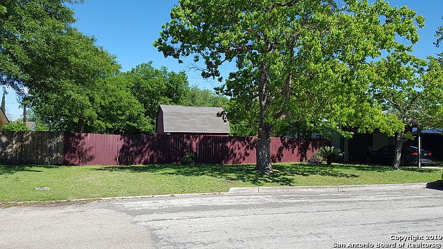 1st image of 4418 Hickory Hill Dr