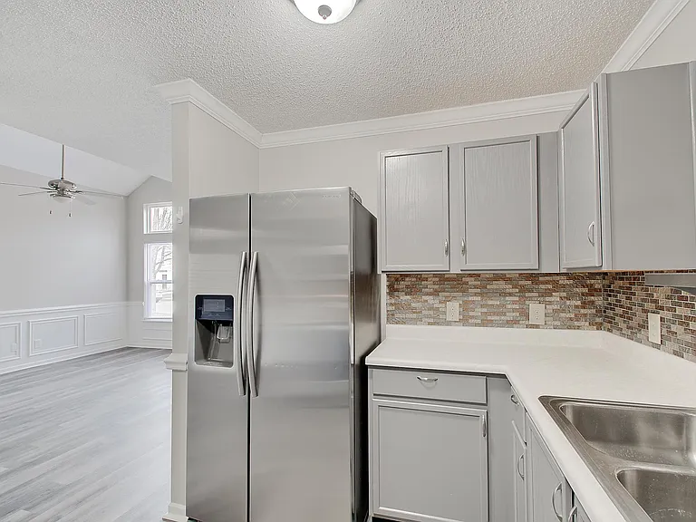 14311 Cuppola Dr — Photo 11