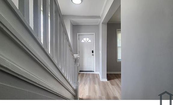 3rd image of 2121 Presbury St