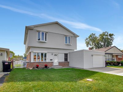 8001 S Kilpatrick Ave, Chicago, IL, 60652