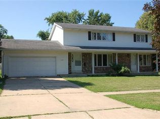 220 2nd St SE, Oelwein, IA 50662