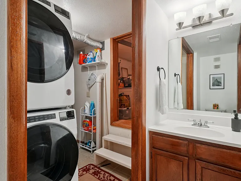 10500 Ryan Gulch Rd #105-J — Photo 32
