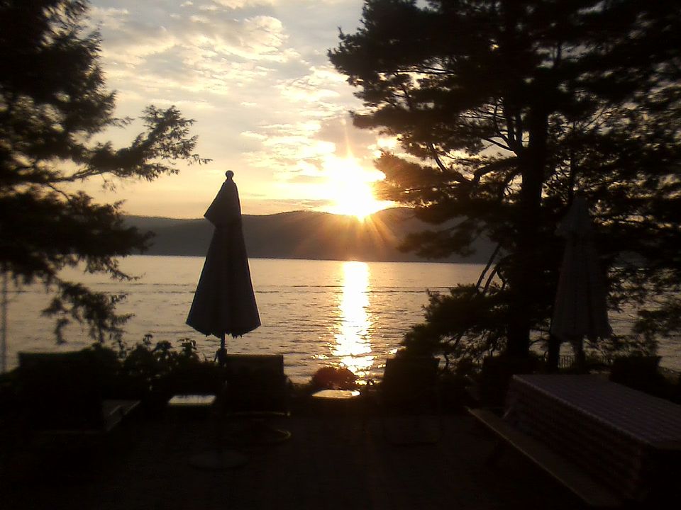 Lake George at night 