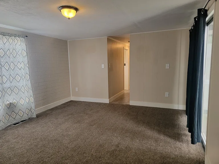 8490 S 1330 E — Photo 21
