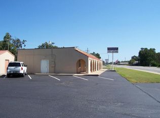 209 S Main St, Jay, OK 74346