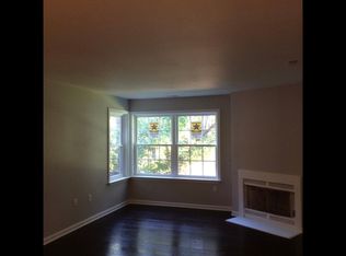 10 Clearwater Way, Absecon, NJ 08205