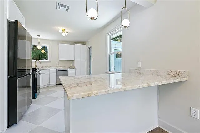 325 N Bengal Rd — Photo 10