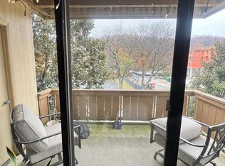 21 Hamill Rd #21F, Baltimore, MD 21210