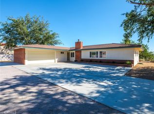 19233 Symeron Rd, Apple Valley, CA 92307