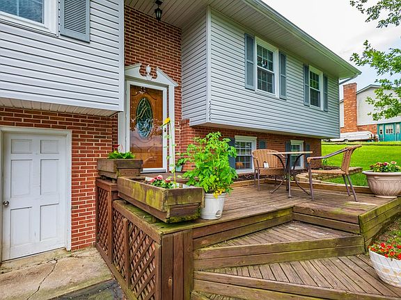 5th image of 5694 Jill Dr
