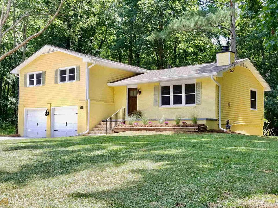 1st image of 157 Bridgewood Dr SE