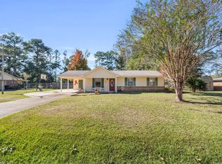 40 Angela Dr, Columbus, MS 39702